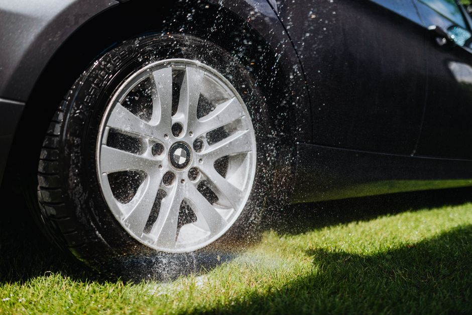Pressure washing a driveway